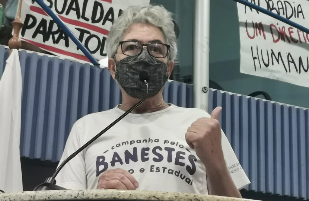 Sindicato denuncia privatização da Banestes Seguros em tribuna livre na Câmara de Vitória 
