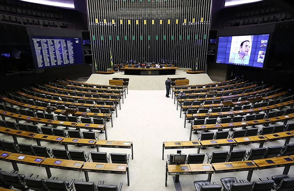 PLP 39/2020 sacrifica classe trabalhadora e beneficia capital financeiro