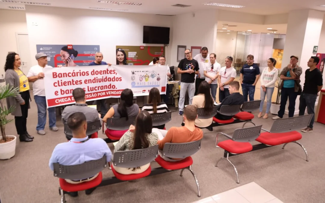 Sindicato faz ação da campanha Menos Metas, Mais Saúde na Reta da Penha e em Linhares