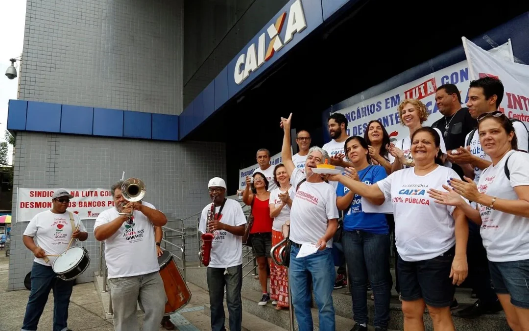 Ação sindical marca comemoração do aniversário da Caixa e do Sindibancários/ES