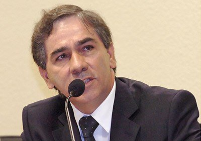 Caixa: disputa pela presidência do banco expõe interesse privatista