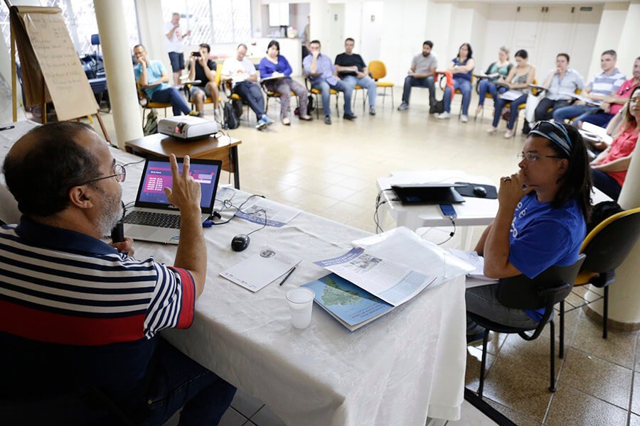 Delegados sindicais da Caixa preparam mobilização para CS