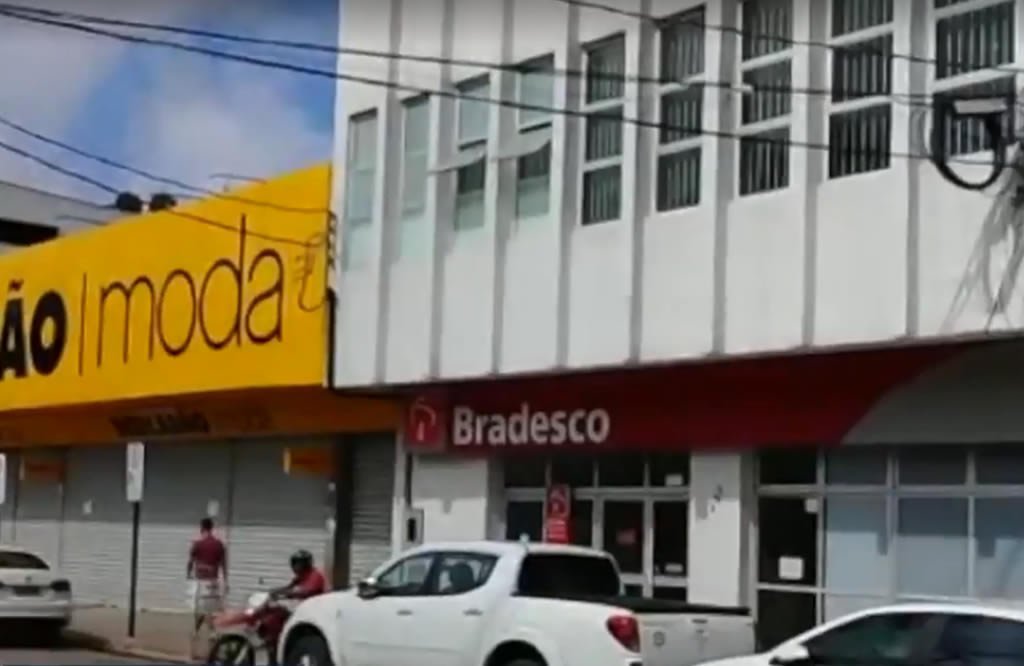 Liminar suspende atendimento bancário presencial em três municípios sob lockdown