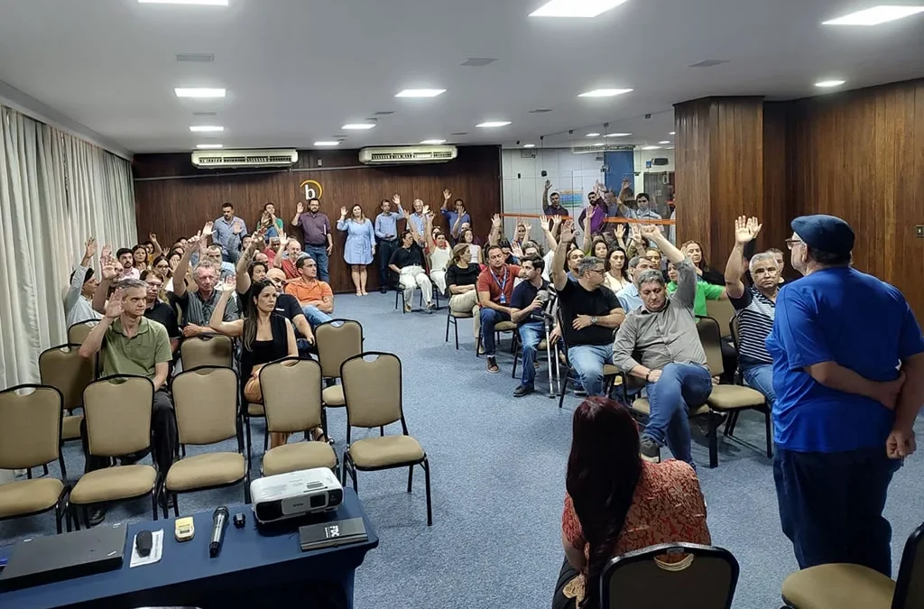 Empregados do Bandes aprovam proposta de renovação do ACT 