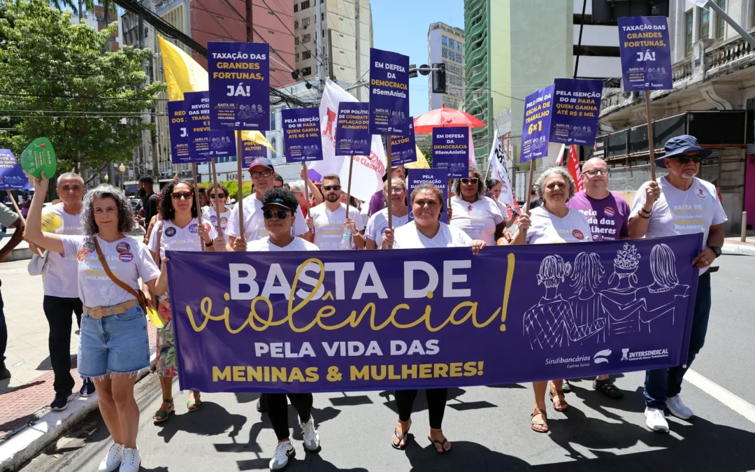 Mulheres capixabas ocupam as ruas em defesa da vida e por direitos