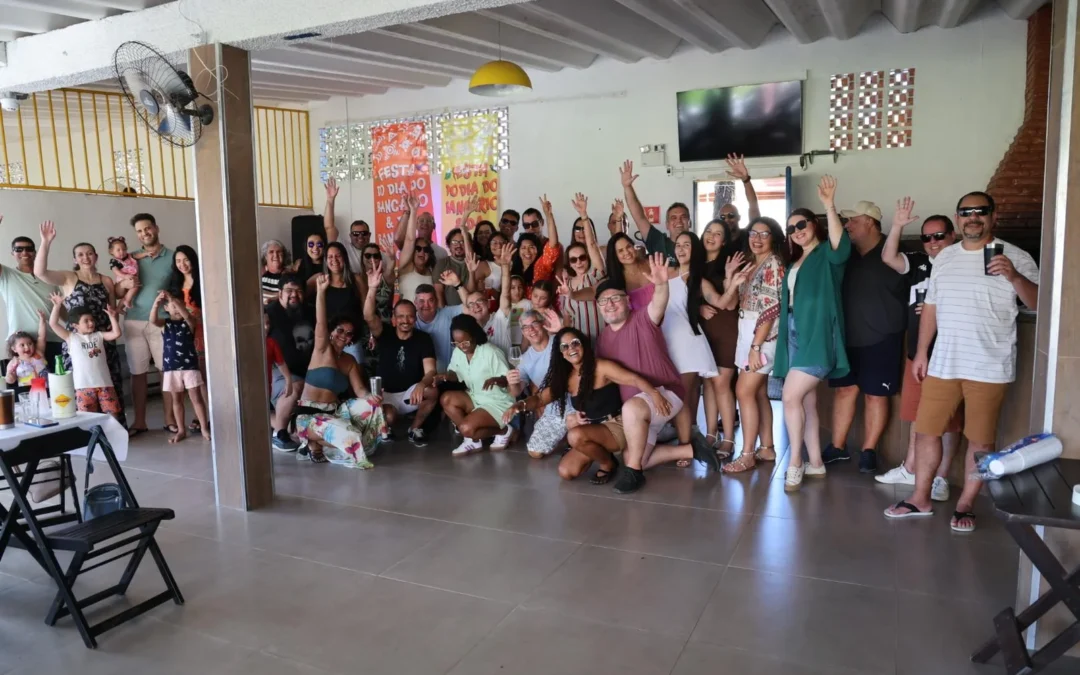Bancários de Linhares e região comemoram dia da categoria