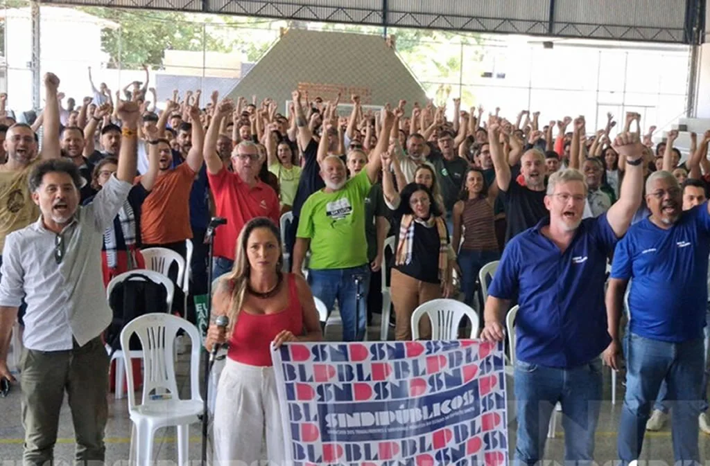 Governo se mantém fechado ao diálogo e greve dos servidores ganha tração no ES