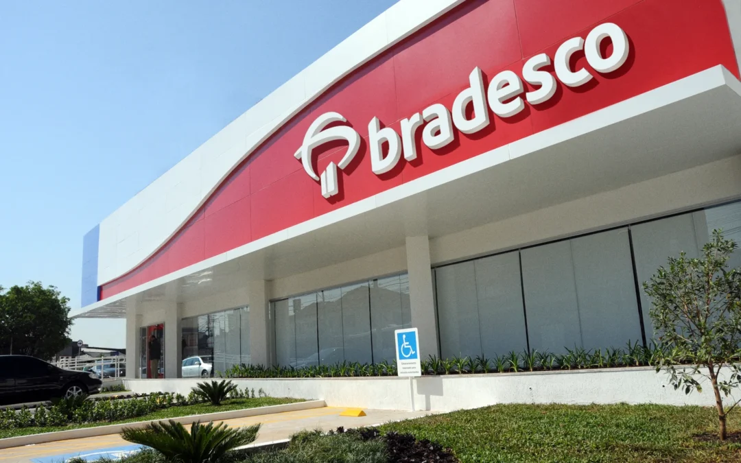 Bancários do Bradesco devem decidir sobre proposta de acordo