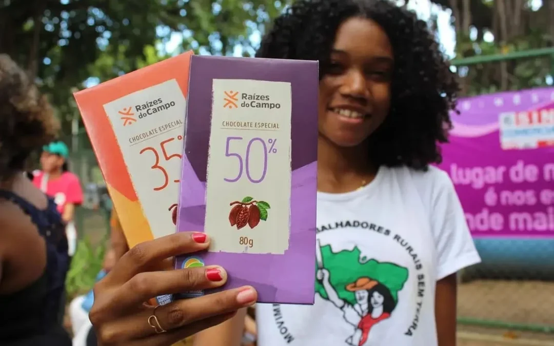 Feira da Reforma Agrária traz produção e cultura camponesas a Vitória