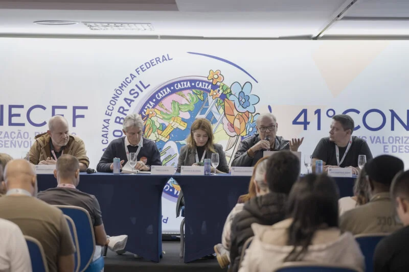 41º Conecef: manifesto é um basta à violência e ao assédio