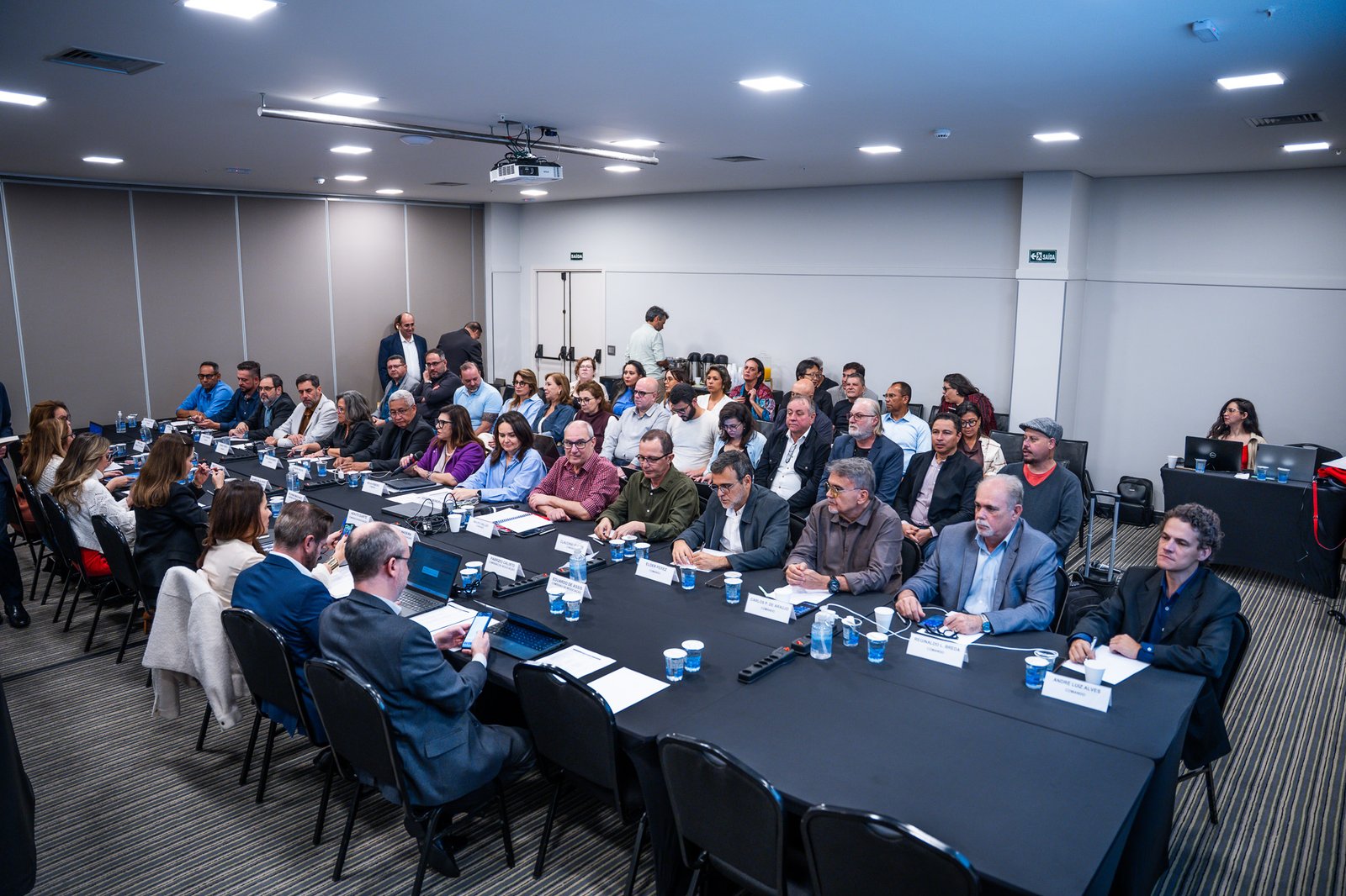 Fenaban não reconhece nexo entre modelo de negócio dos bancos e adoecimento da categoria