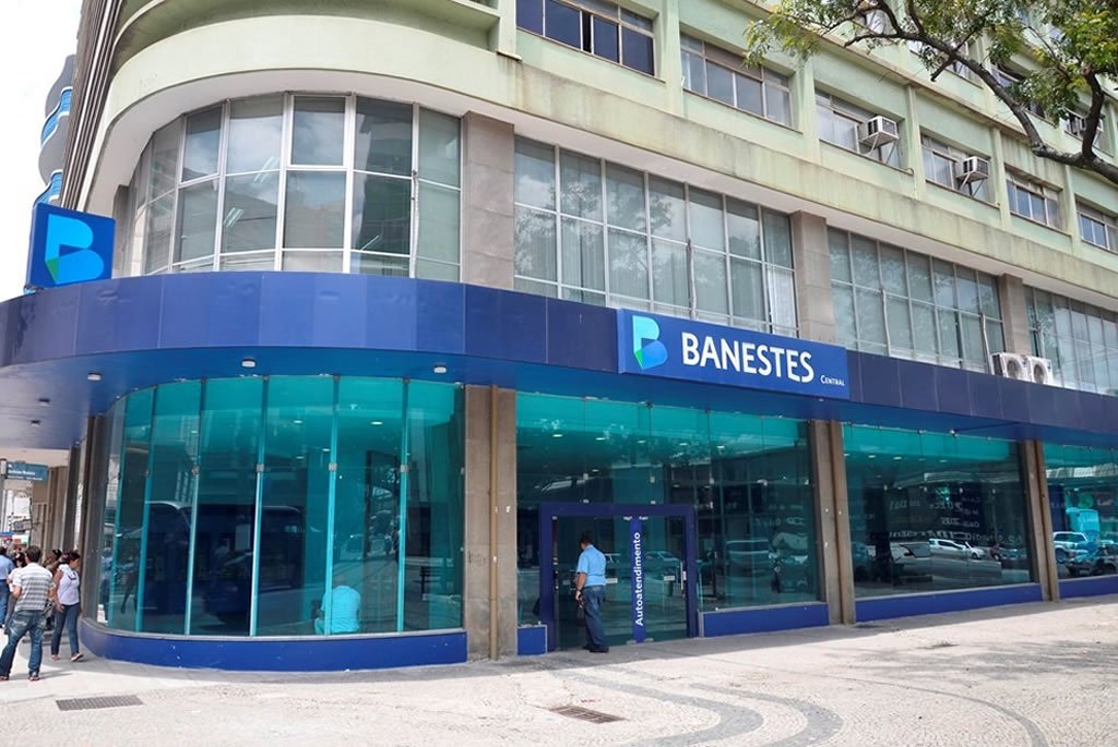 fachada_banestes_01