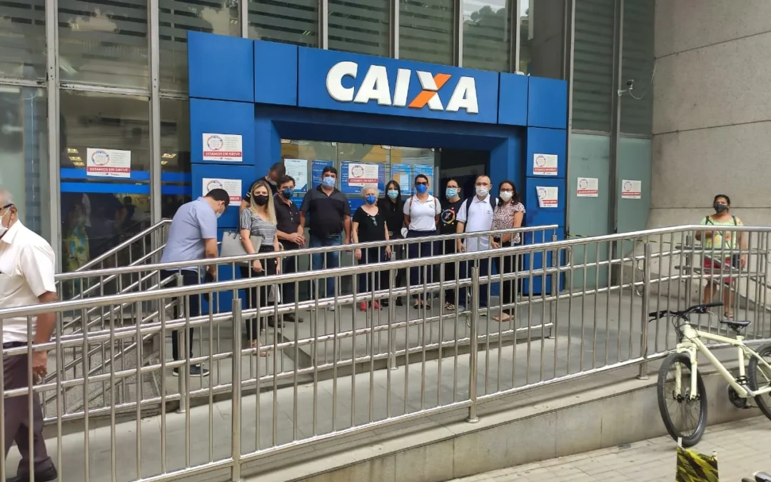 Bancários seguem mobilizados em defesa da Caixa 100% pública e por respeito aos empregados
