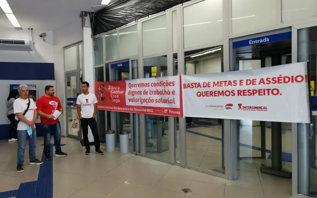 Bancários rejeitam proposta da Fenaban e negociações serão retomadas a partir de segunda, 29