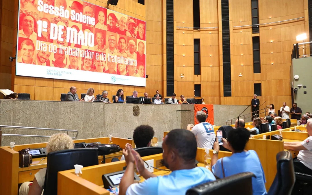 Sindicato recebe voto de aplauso da Assembleia Legislativa