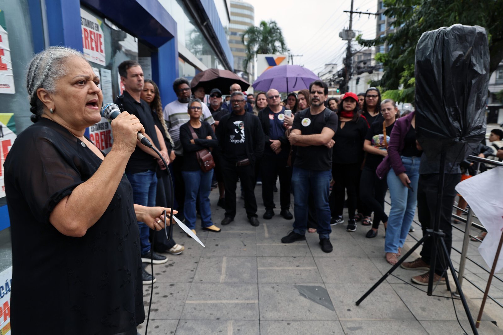 Sindicato orienta bancários da Caixa pelo encerramento da greve