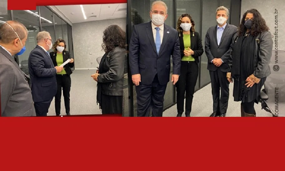 Bancários entregam pedido de prioridade de vacinação da categoria ao ministro da Saúde