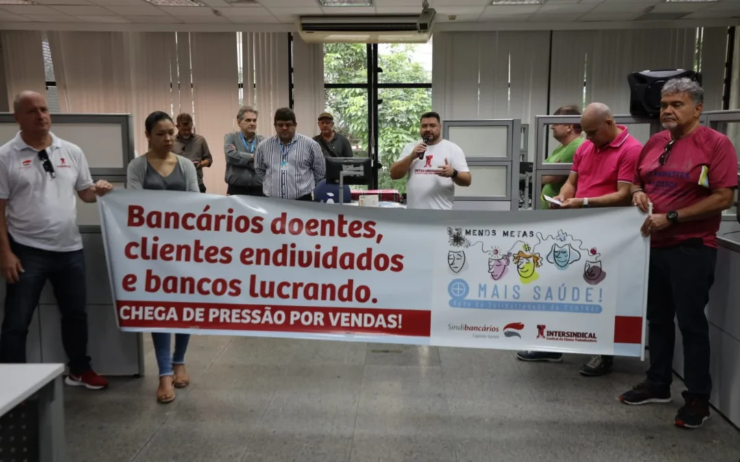 Sindicato faz ação contra as metas e em favor da saúde de bancários