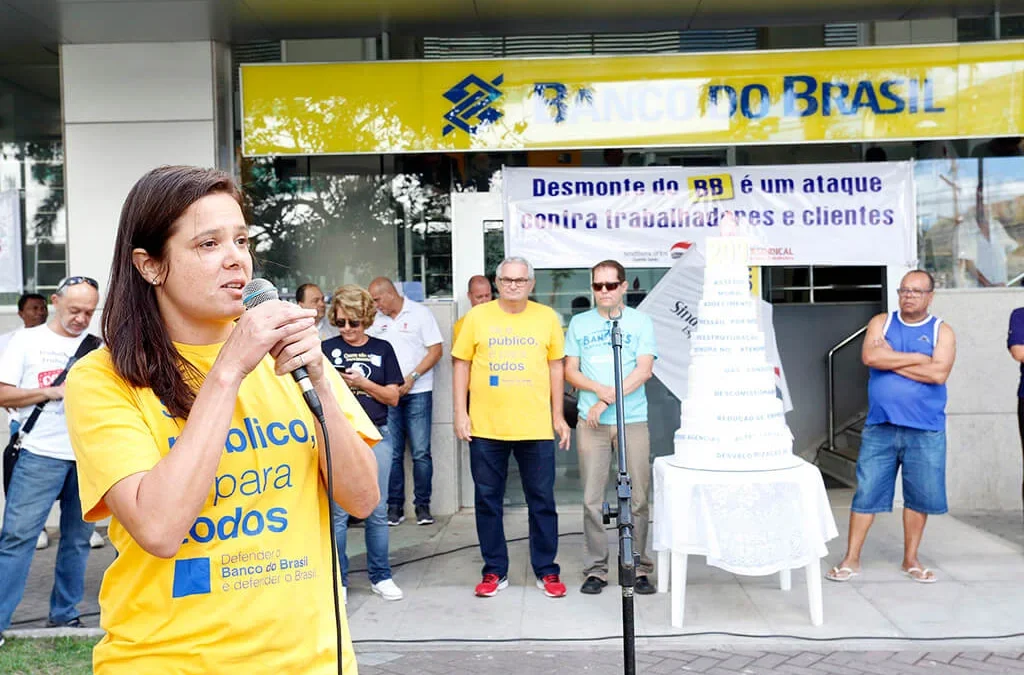Sindicato realizará plenária sobre reestruturação no BB na terça-feira (19)