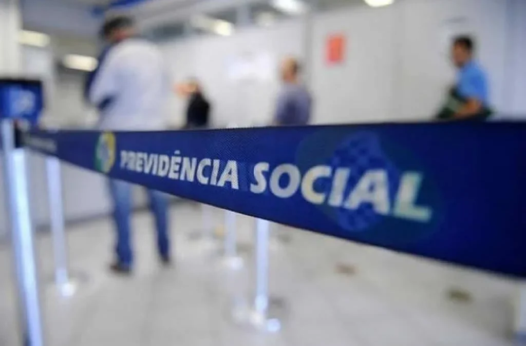 Dia dos aposentados é marcado pelos 100 anos da Previdência