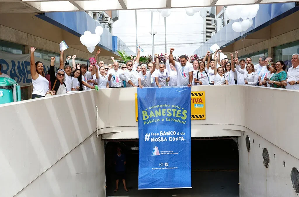 Banescaixa: banestianos protestam por melhorias no plano de saúde