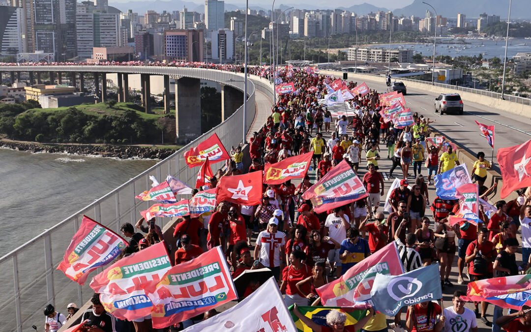 Lula reconhece mobilização orgânica da sociedade como decisiva para a conquista do 4º mandato