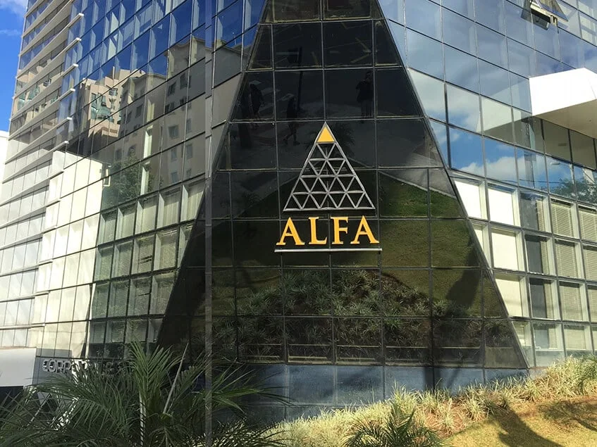 Empregados do Alfa são convocados para assembleia