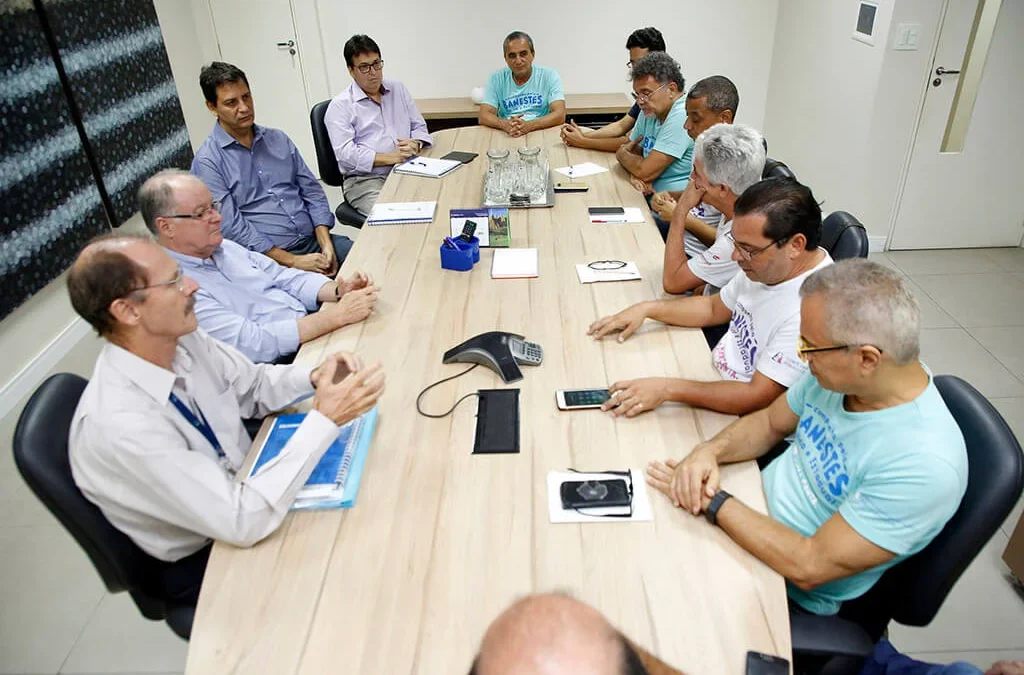 Presidente do Banestes confirma reunião com Sindicato