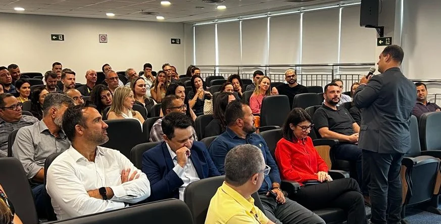 Funcionários do BB cobram mais saúde e menos metas