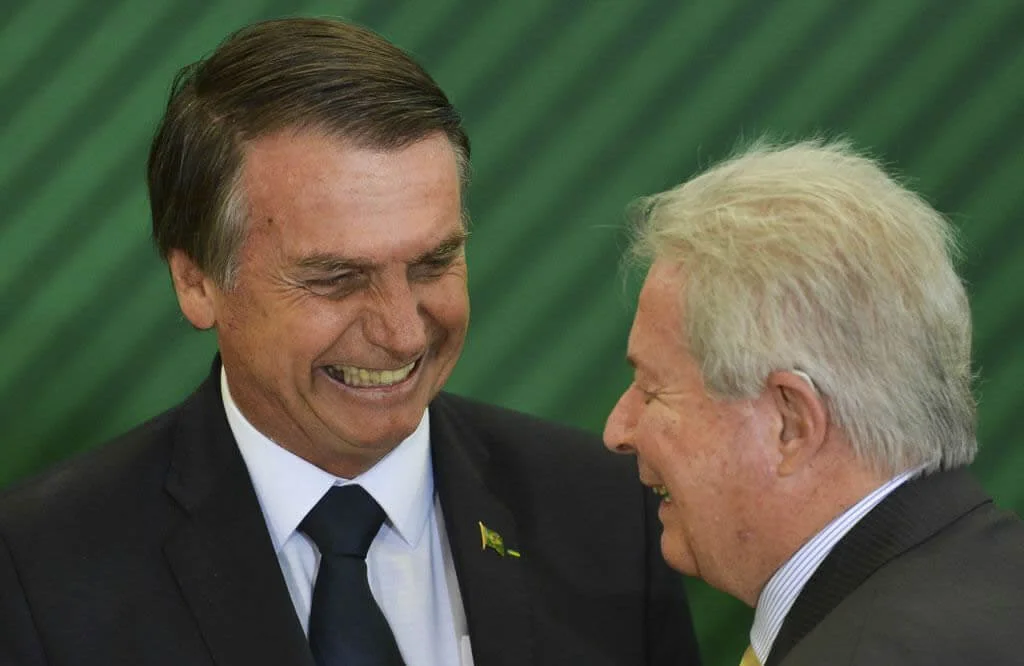 Em plena pandemia, presidente do BB critica auxílio aos mais pobres
