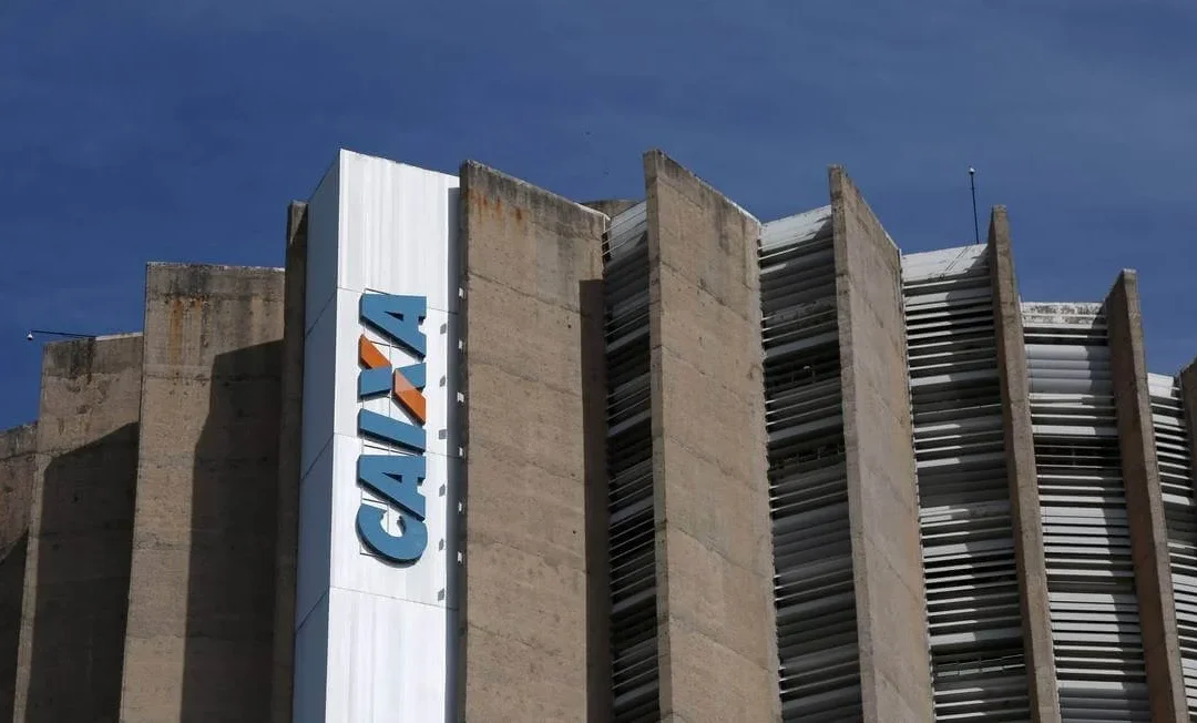 Centrão deve tirar mulheres das Vice-Presidências da Caixa