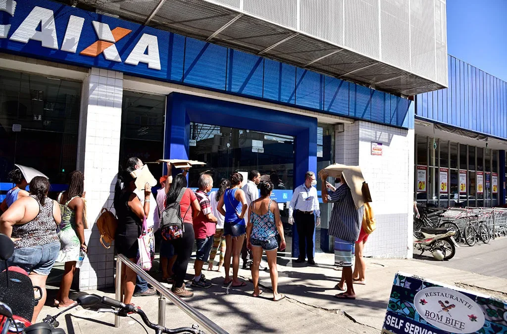 Caixa convoca empregados em home office sem negociar com sindicatos