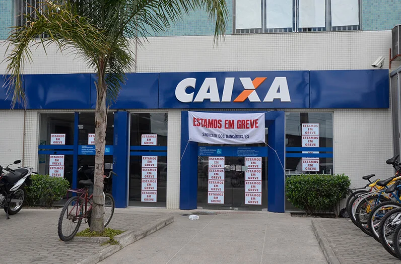 Caixa começa a implementar “tesoureiro minuto”