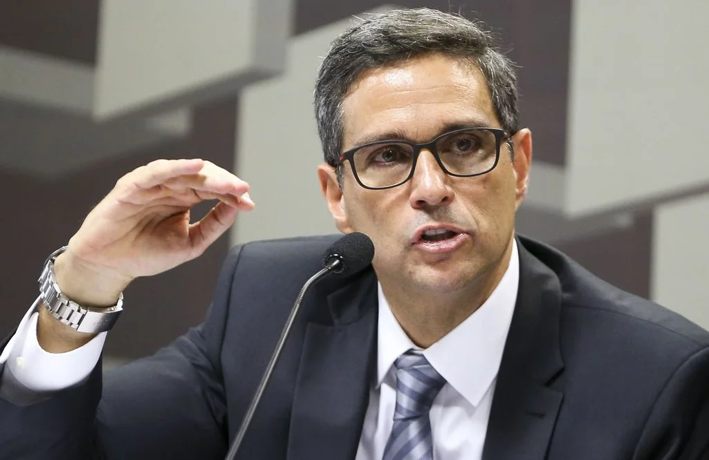 Presidente do Banco Central prefere salvar economia a vidas