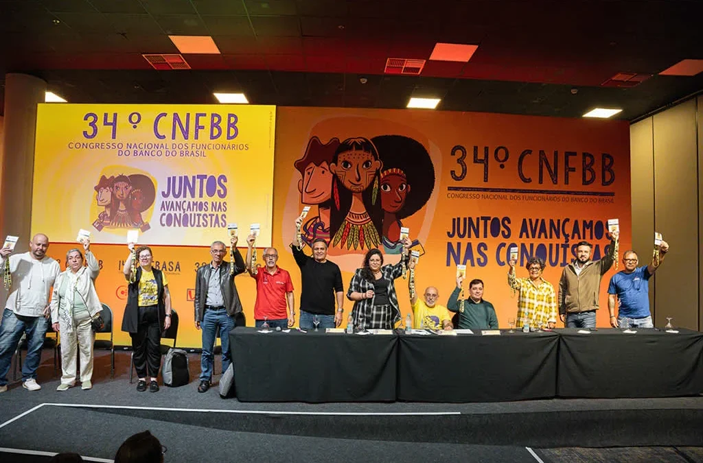 Mesa de abertura do CNFBB abordou os desafios da sociedade e dos trabalhadores
