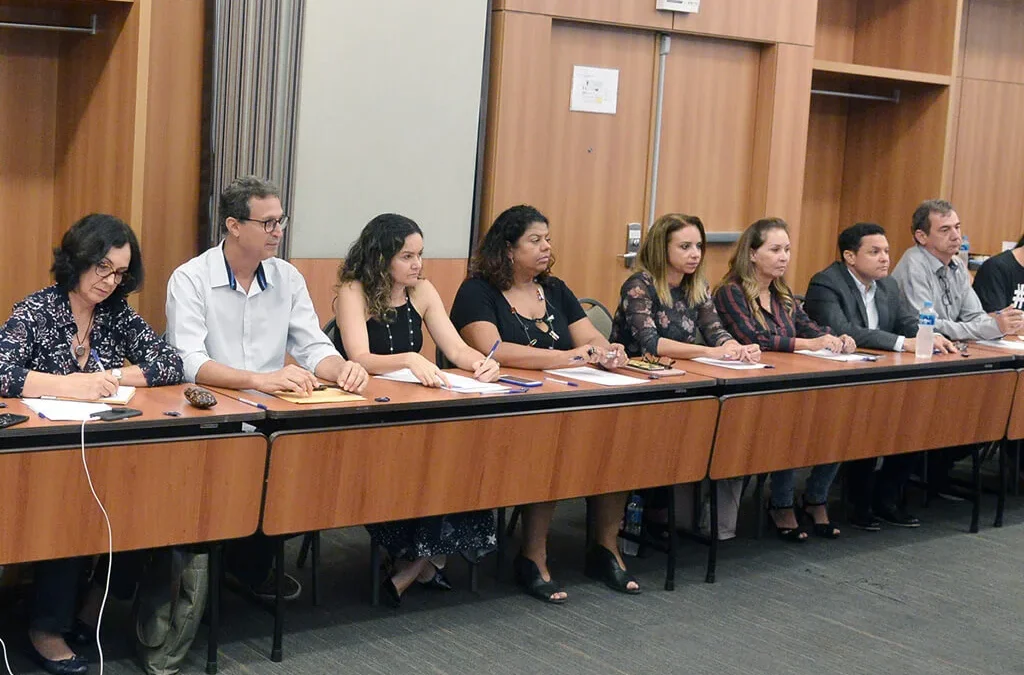 Bancos vão suspender aplicação da MP de Bolsonaro até nova reunião com Comando Nacional dos Bancários
