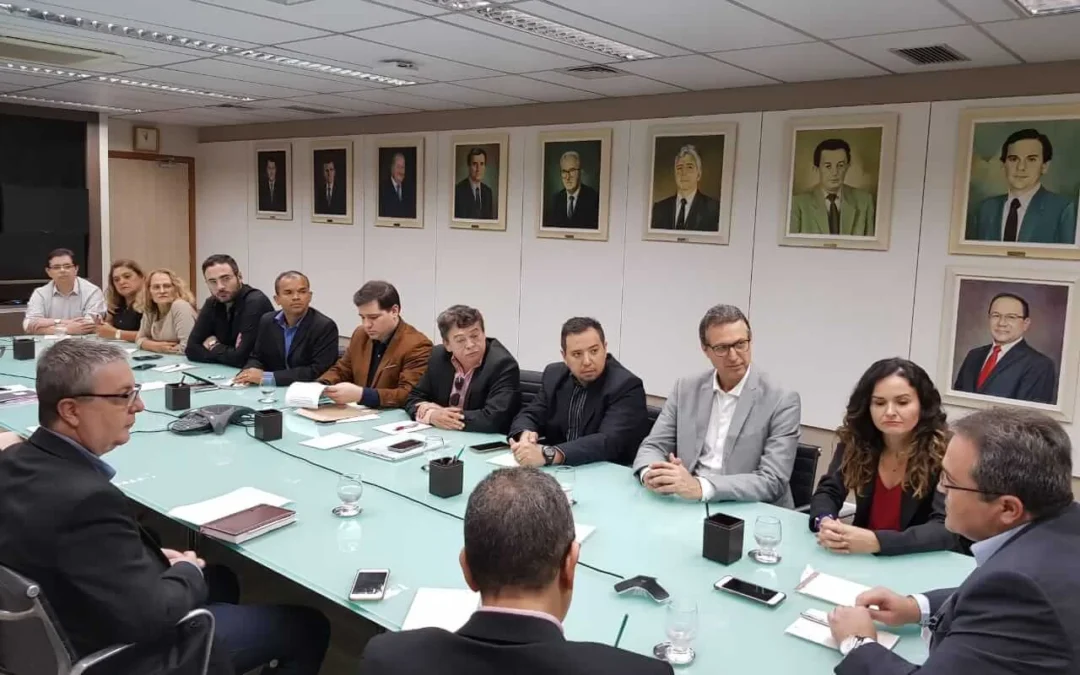 BNB: bancários realizam primeira negociação e assinam Acordo do Ponto Eletrônico