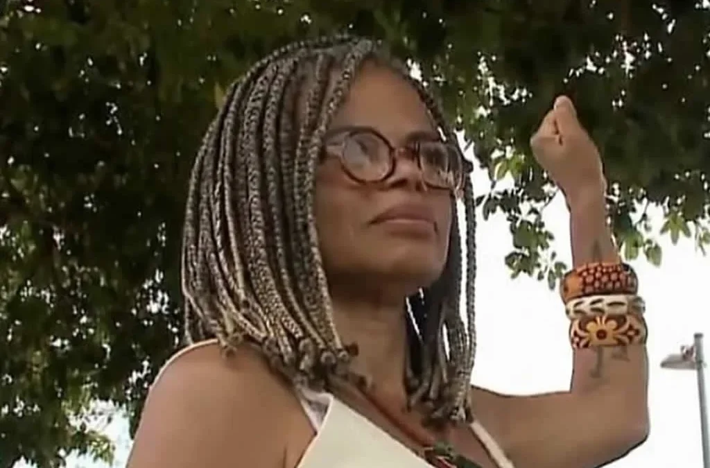 Ufes encaminha caso da professora Jacyara para reanálise da AGU