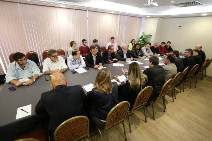 Comando Nacional propõe à Fenaban compromisso para barrar danos da reforma trabalhista