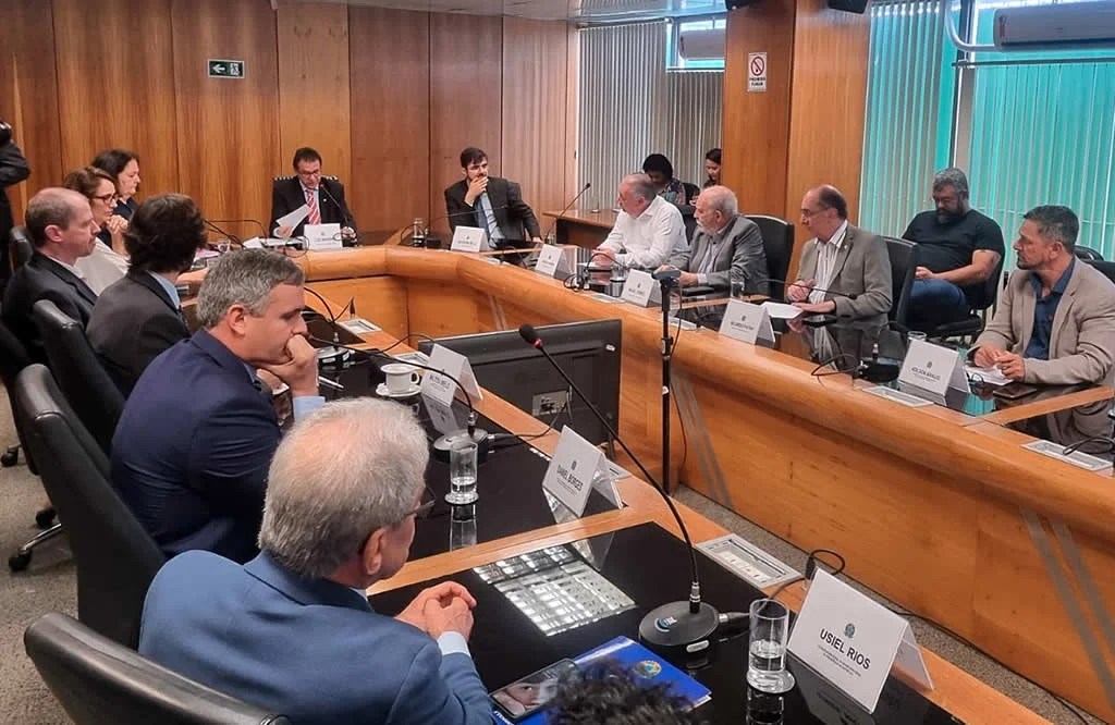 Intersindical e outras centrais propõem aumento real do salário mínimo