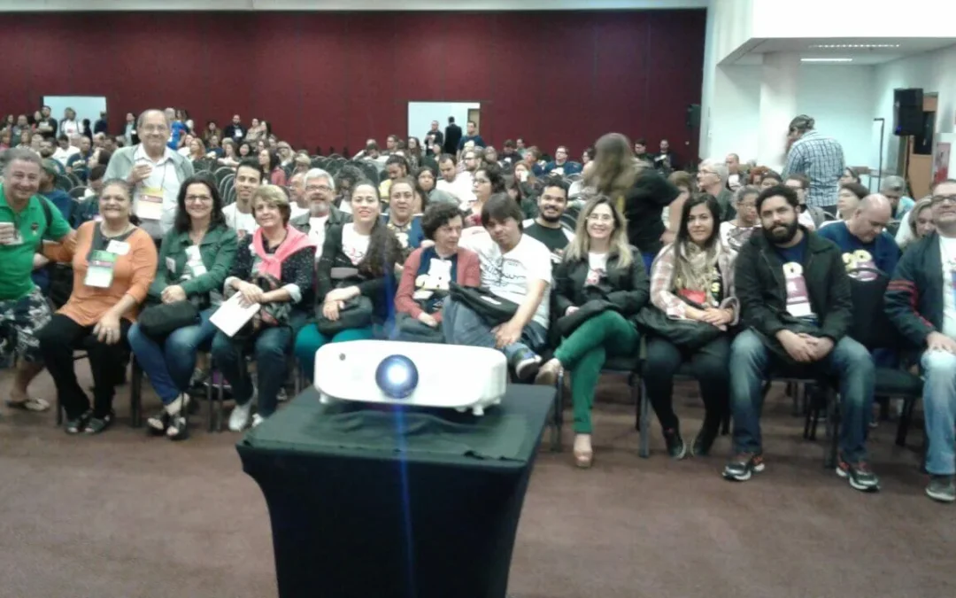 Conecef: debates sobre condições de trabalho, retirada de direitos e organização do movimento não foram aprofundados